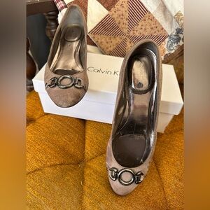 Calvin Klein Bianca Lizard Print Size 9